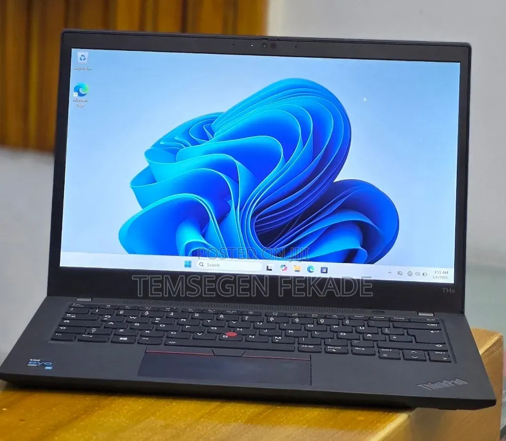 New Laptop Lenovo ThinkPad T14s Gen 2 16GB Intel Core i7 SSD 512GB