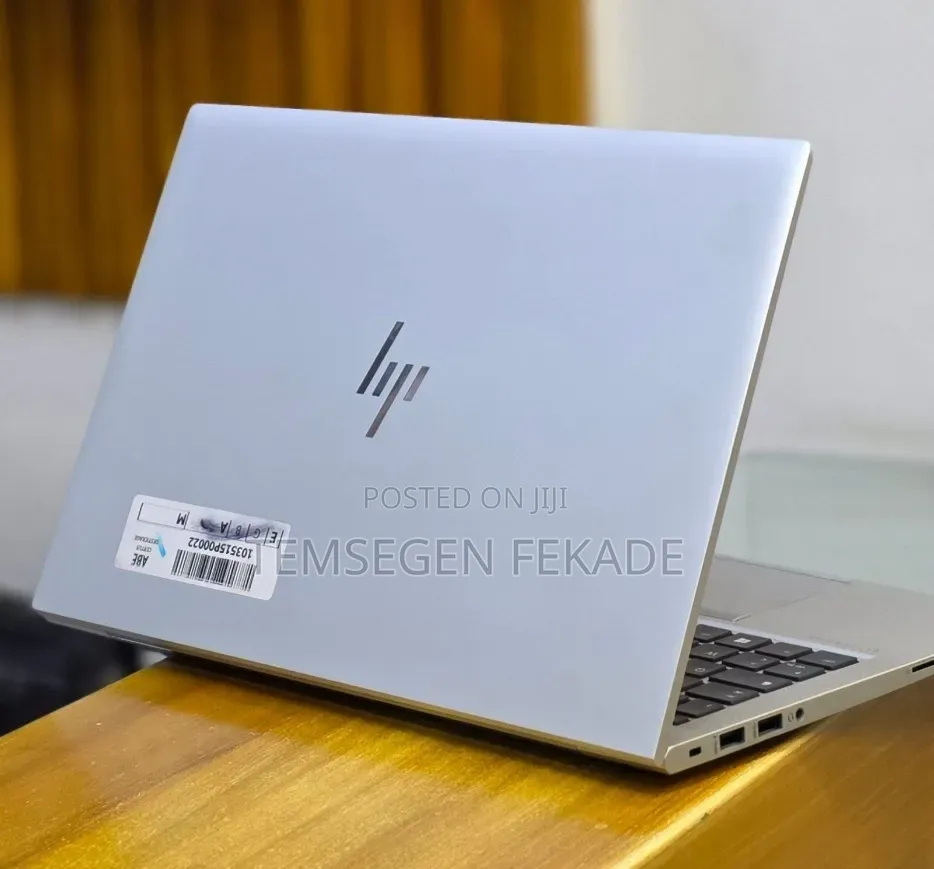 New Laptop HP EliteBook 840 G8 16GB Intel Core i5 SSD 512GB