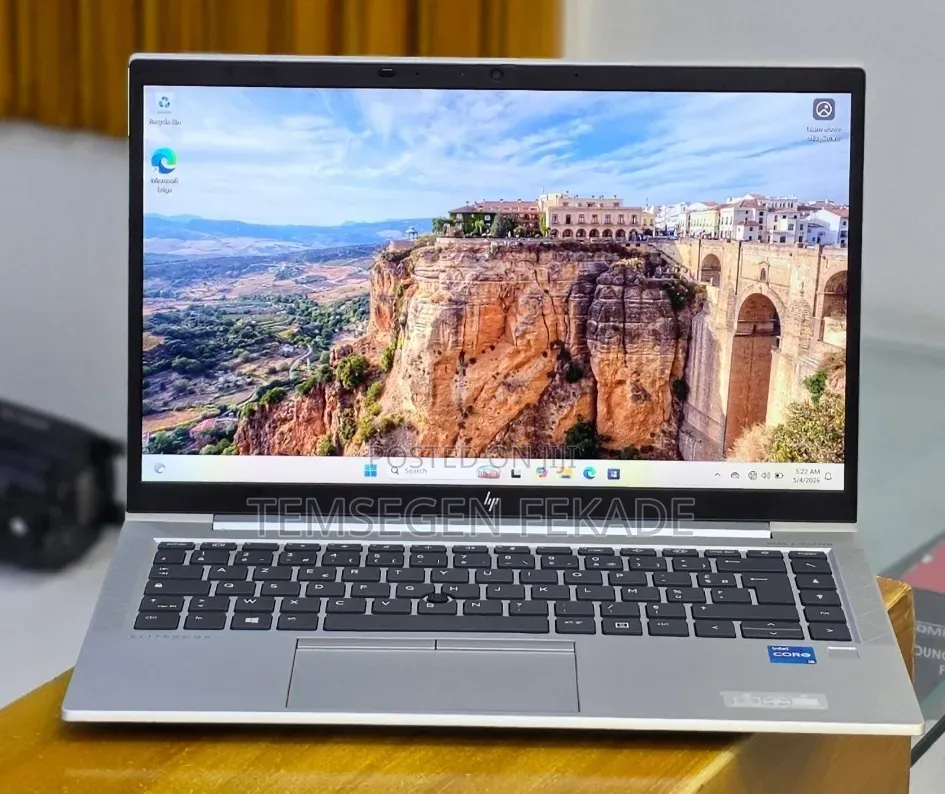 New Laptop HP EliteBook 840 G8 16GB Intel Core i5 SSD 512GB