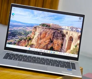 New Laptop HP EliteBook 840 G8 16GB Intel Core i5 SSD 512GB