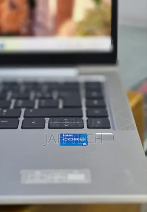 New Laptop HP EliteBook 840 G8 16GB Intel Core i5 SSD 512GB