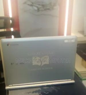 New Laptop Samsung Galaxy Book 2 4GB Intel Core i5 SSD 40GB
