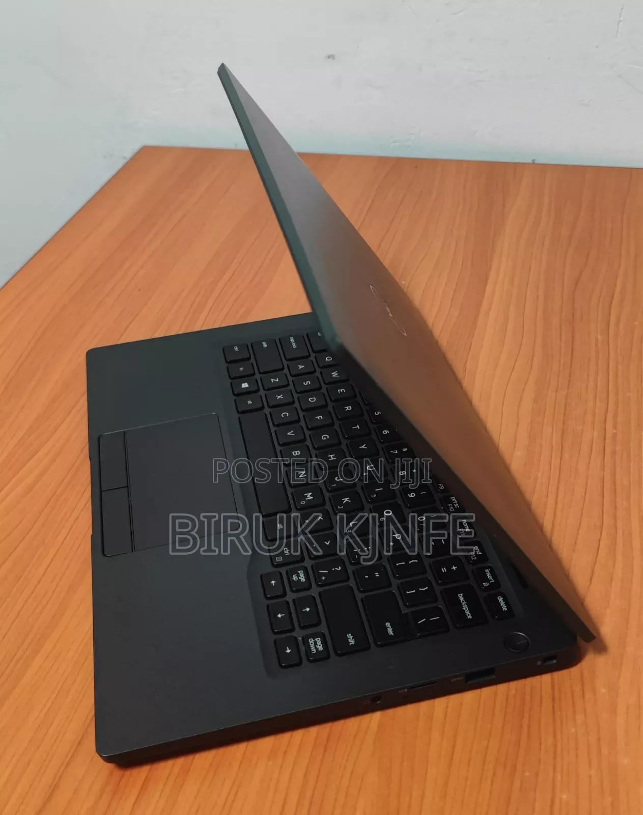 New Laptop Dell Latitude 7300 8GB Intel Core i7 SSD 256GB