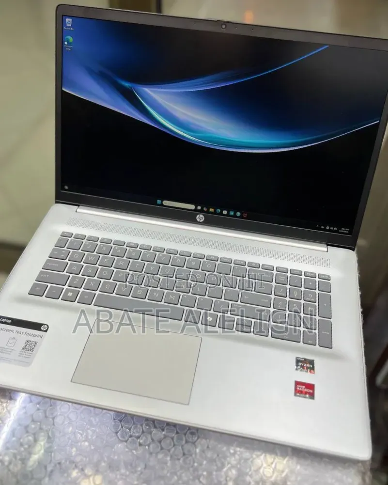 New Laptop HP Stream Notebook 8GB AMD Ryzen 5 SSD 512GB