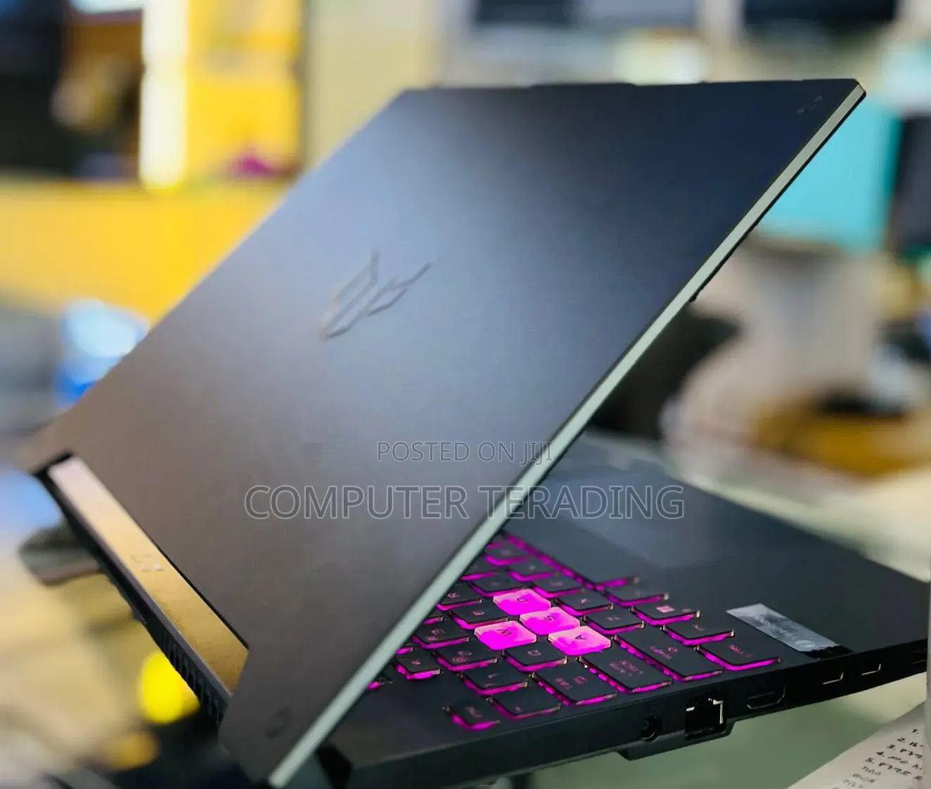 New Laptop Asus TUF Dash F15 16GB Intel Core i5 SSD 512GB