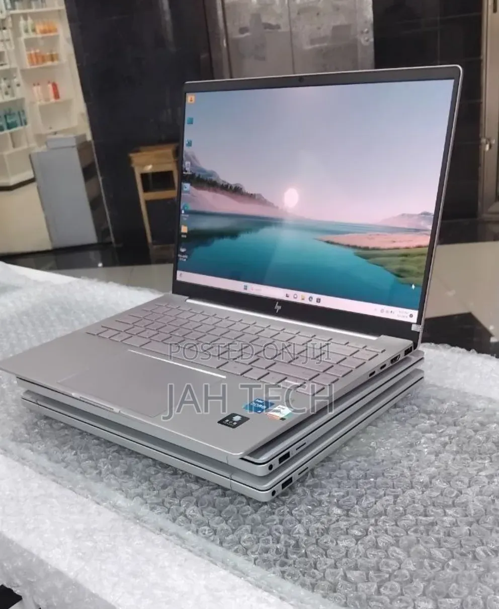 New Laptop HP Pavilion 14 16GB Intel Core i5 SSD 1T