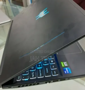 New Laptop Acer Predator Helios 300 16GB Intel Core i7 SSD 512GB
