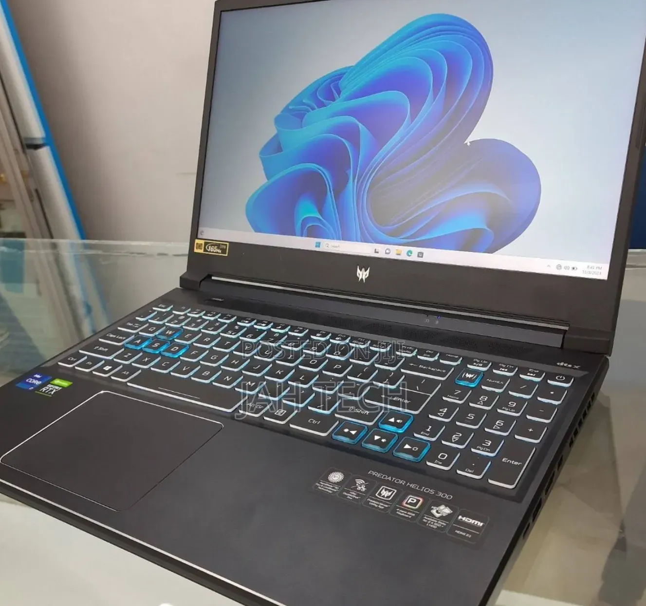 New Laptop Acer Predator Helios 300 16GB Intel Core i7 SSD 512GB