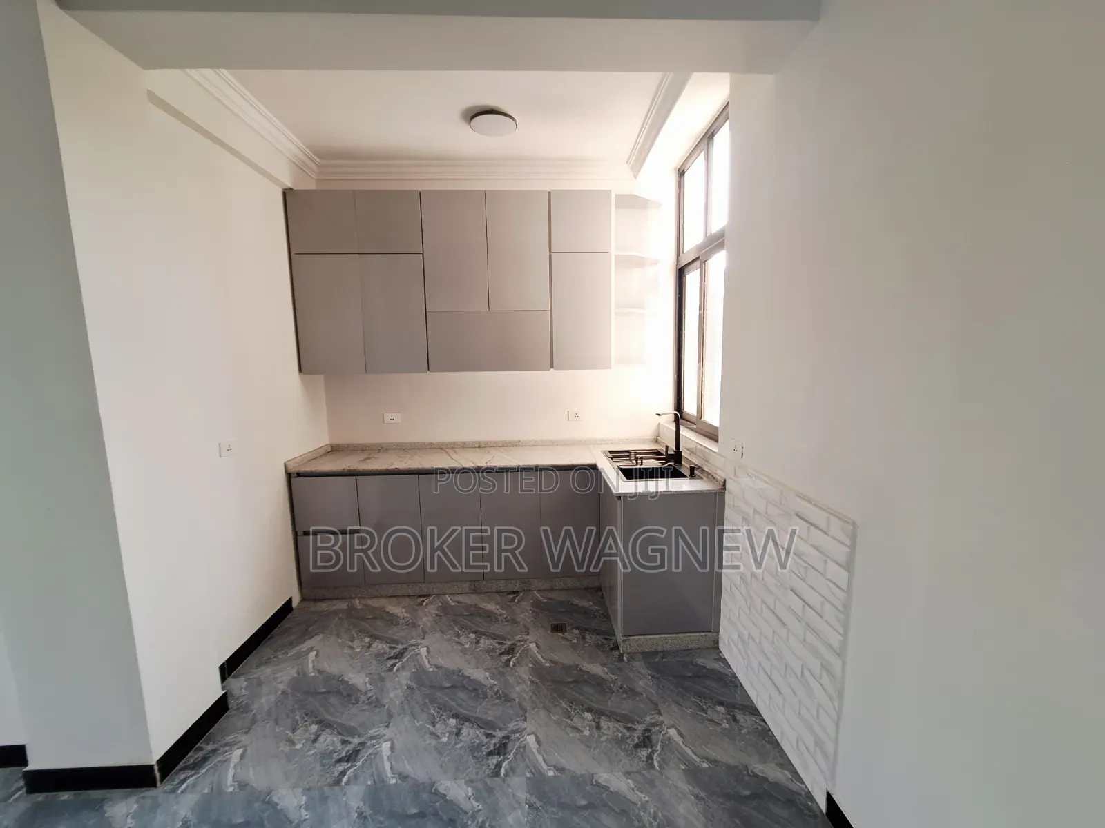 1bdrm Apartment in Yeka for rent