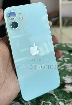 New Apple iPhone 12 128 GB Silver