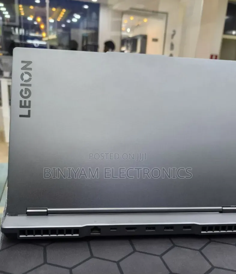New Laptop Lenovo Legion 5 24GB Intel Core i7 SSD 512GB