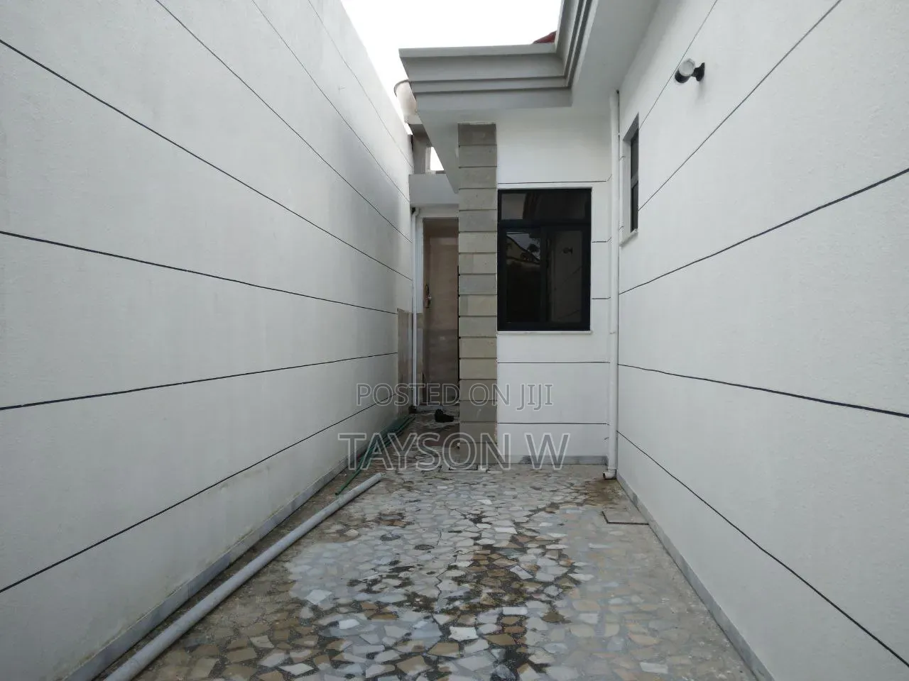 3bdrm Villa in Addis Ababa Ayat, Bole for sale