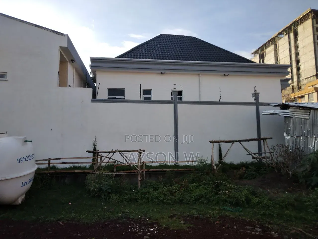 3bdrm Villa in Addis Ababa Semit, Bole for sale