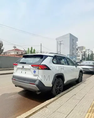 New Toyota RAV4 Limited AWD 2024 White