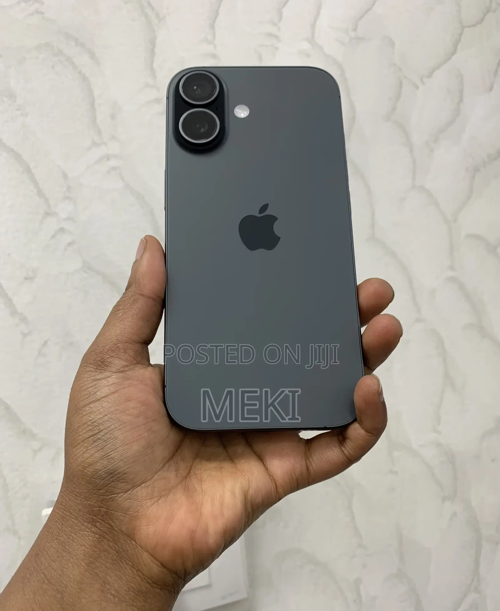 New Apple iPhone 17 256 GB Black