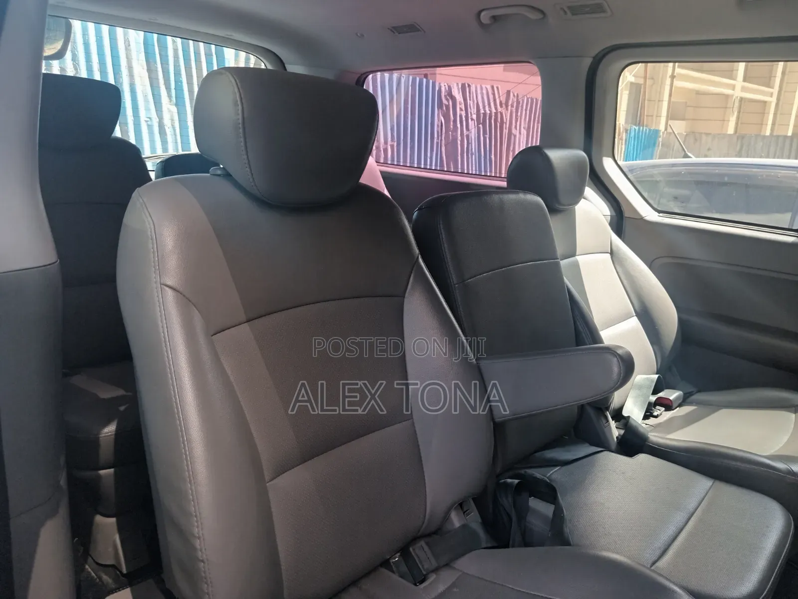 Hyundai Starex 2012 Grey