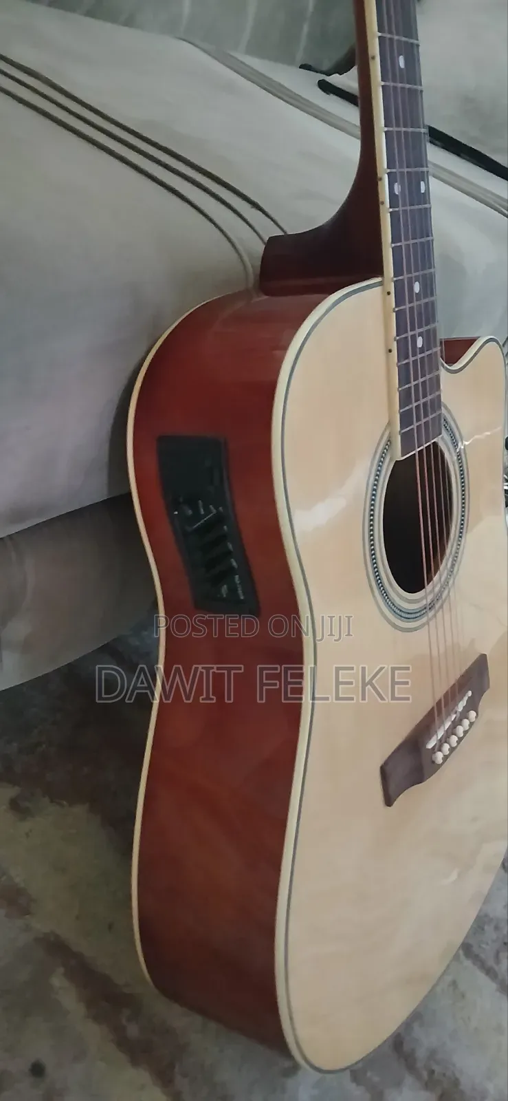 Yamaha F3000eq Acoustic Guitar