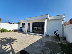 3bdrm House in Bole for rent