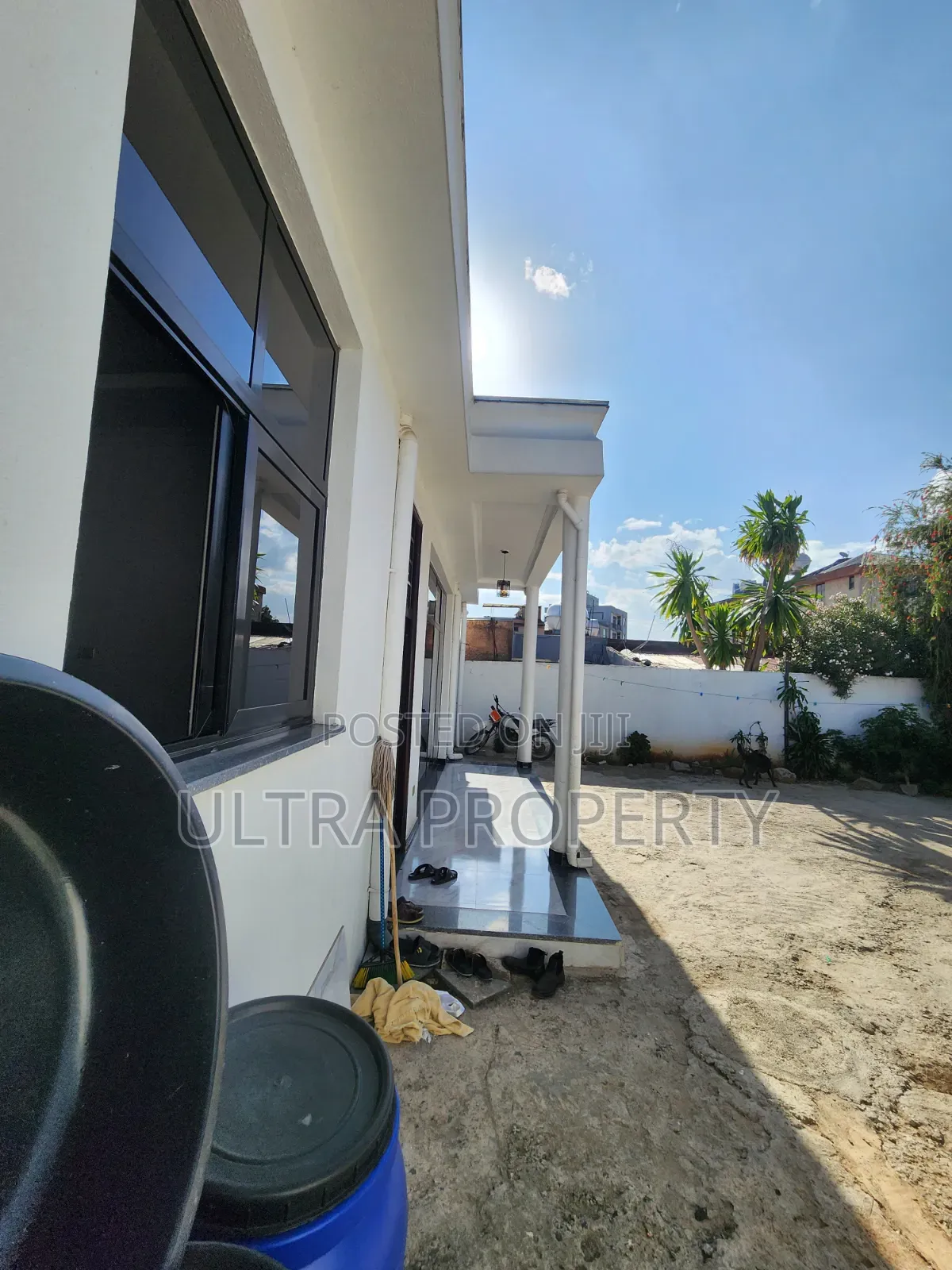 3bdrm House in Bole for rent