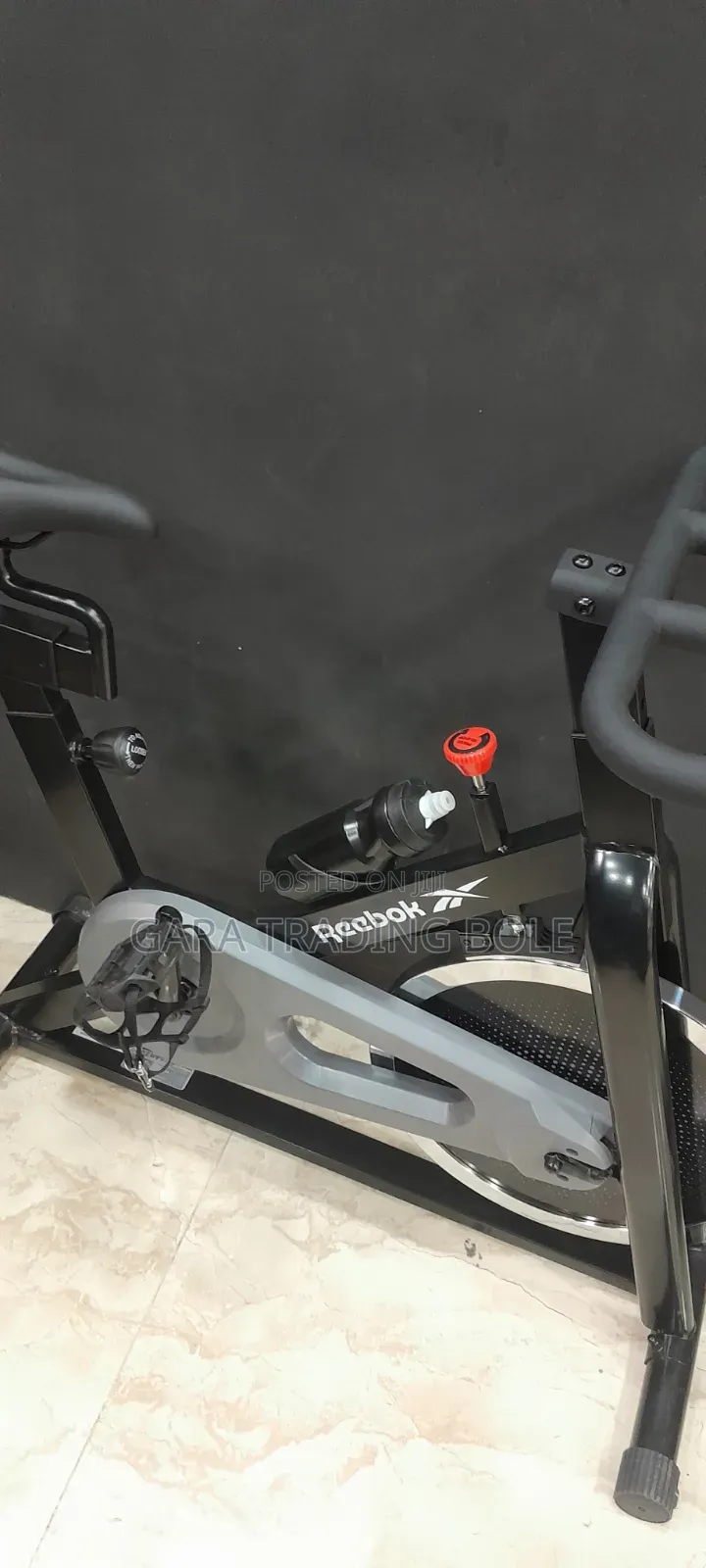 Exercises Bike ቦታ ማትይዝ ያለማብራት ሚሰራ