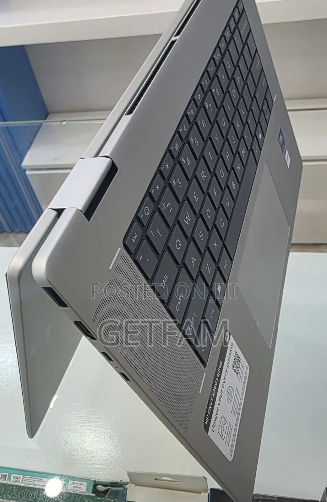 New Laptop HP Envy X360 16GB Intel Core i7 SSD 1T