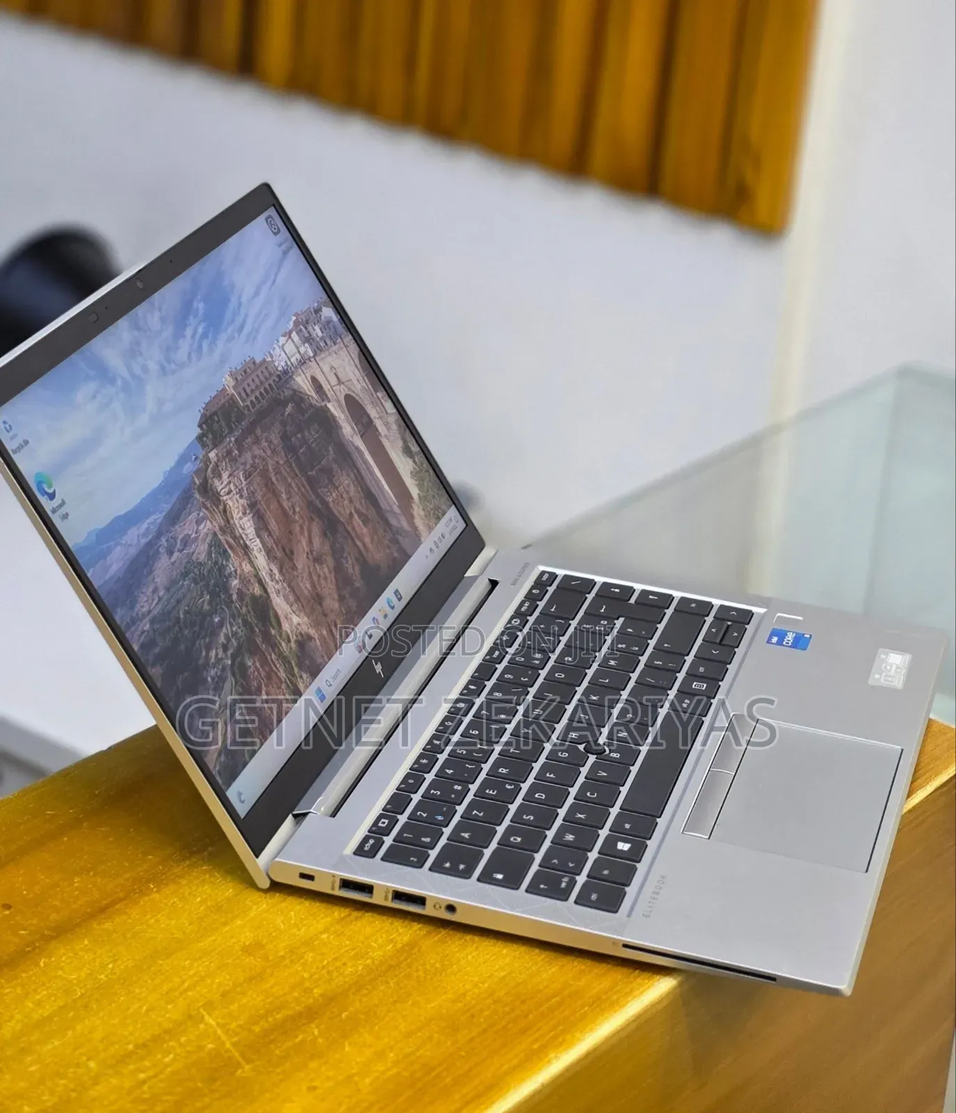 New Laptop HP EliteBook 840 G8 16GB Intel Core i5 SSD 512GB