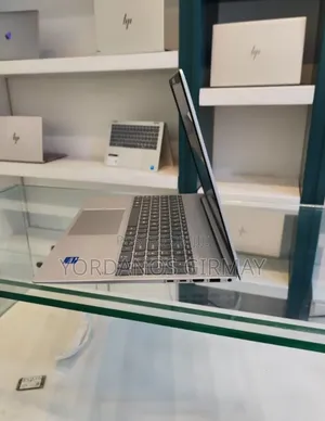 New Laptop HP 16GB Intel Core i7 SSD 1T