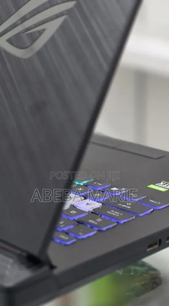 New Laptop Asus ROG Strix G15 16GB Intel Core i7 SSD 1T