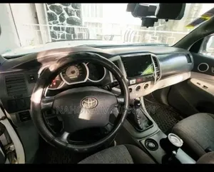 Toyota Tacoma 2007 White