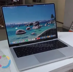 New Laptop Apple MacBook Pro M1 16GB Apple M1 Pro SSD 512GB
