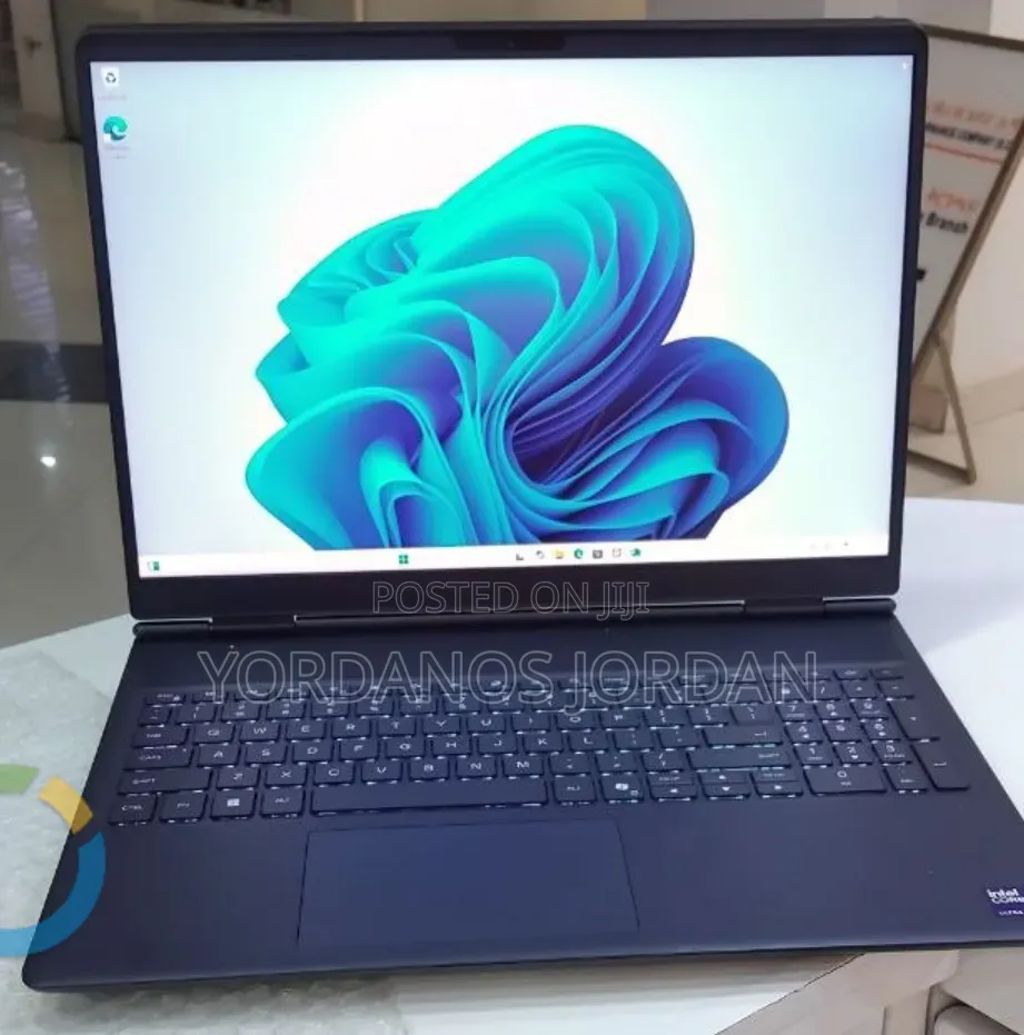 New Laptop Alienware 16 Aurora 32GB Intel Core Ultra 9 SSD 1T