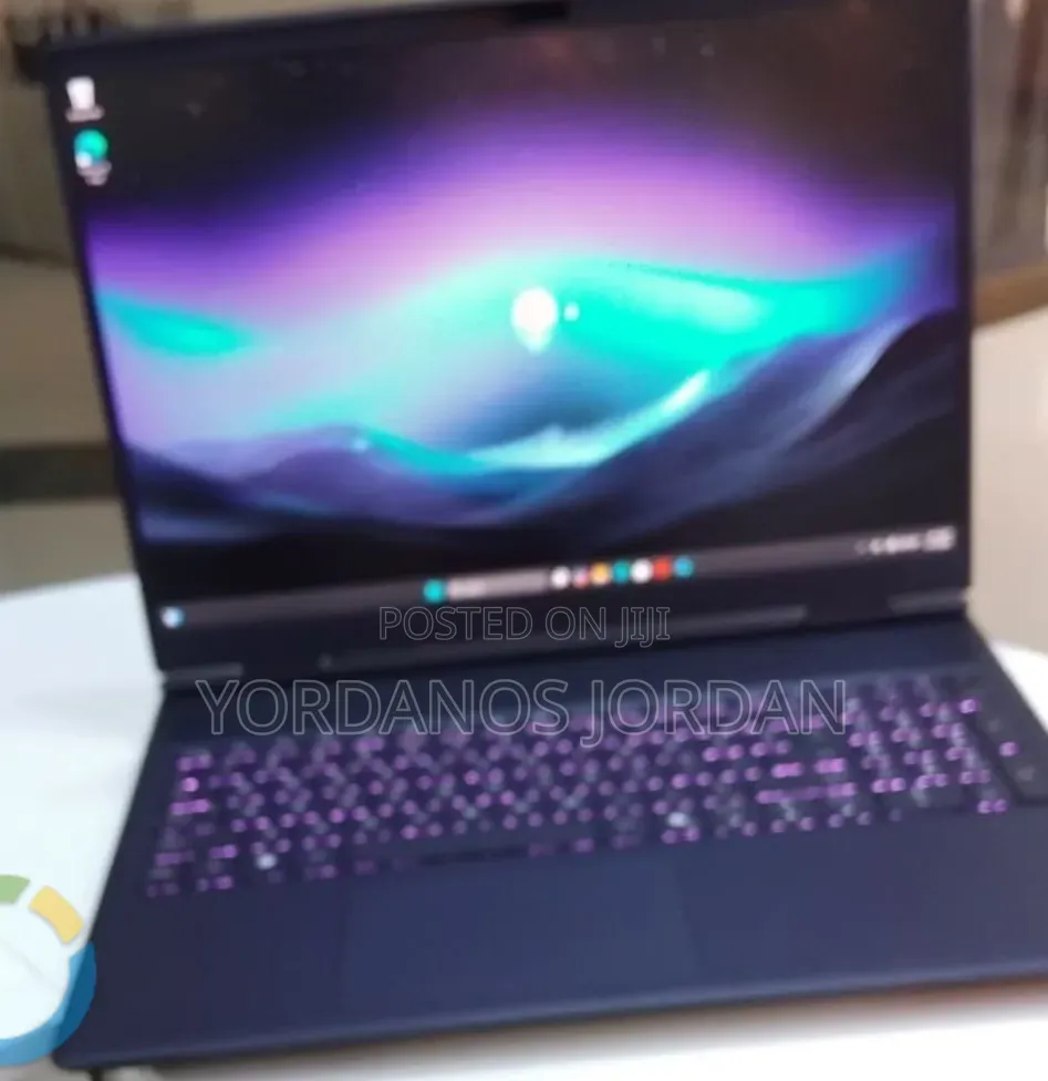 New Laptop Alienware 16 Aurora 32GB Intel Core Ultra 9 SSD 1T