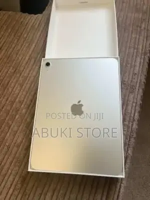 New Apple iPad Wi-Fi 128 GB Silver