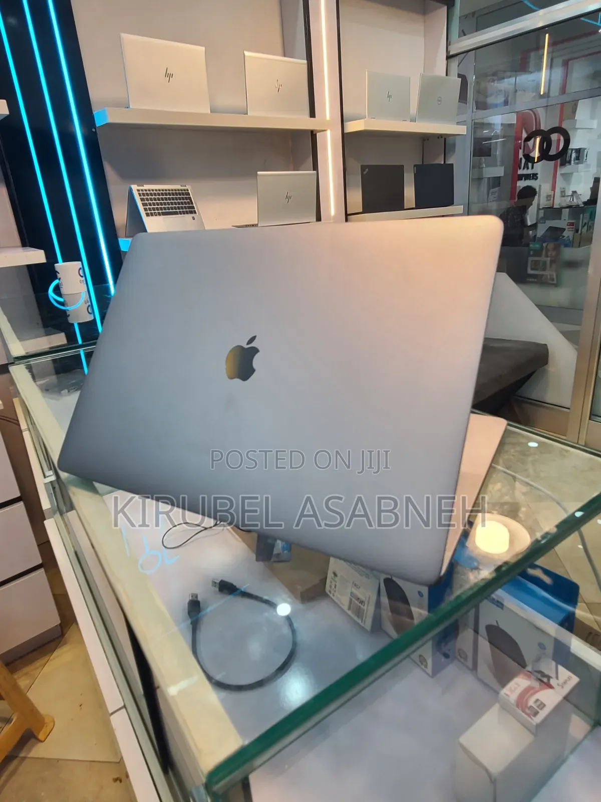 Laptop Apple MacBook Pro 2019 32GB Intel Core i9 SSD 1T