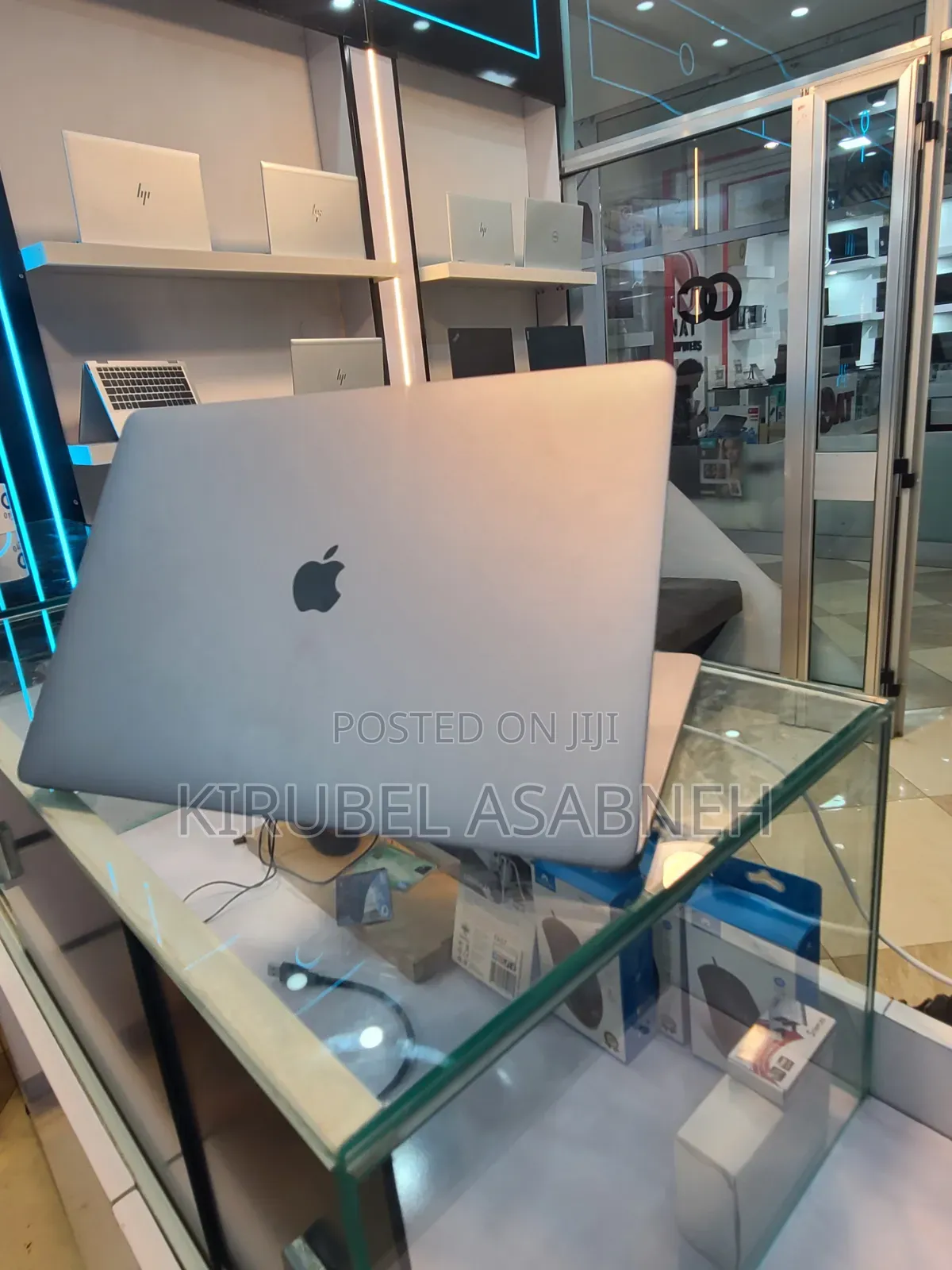 Laptop Apple MacBook Pro 2019 32GB Intel Core i9 SSD 1T