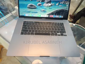 Laptop Apple MacBook Pro 2019 32GB Intel Core i9 SSD 1T