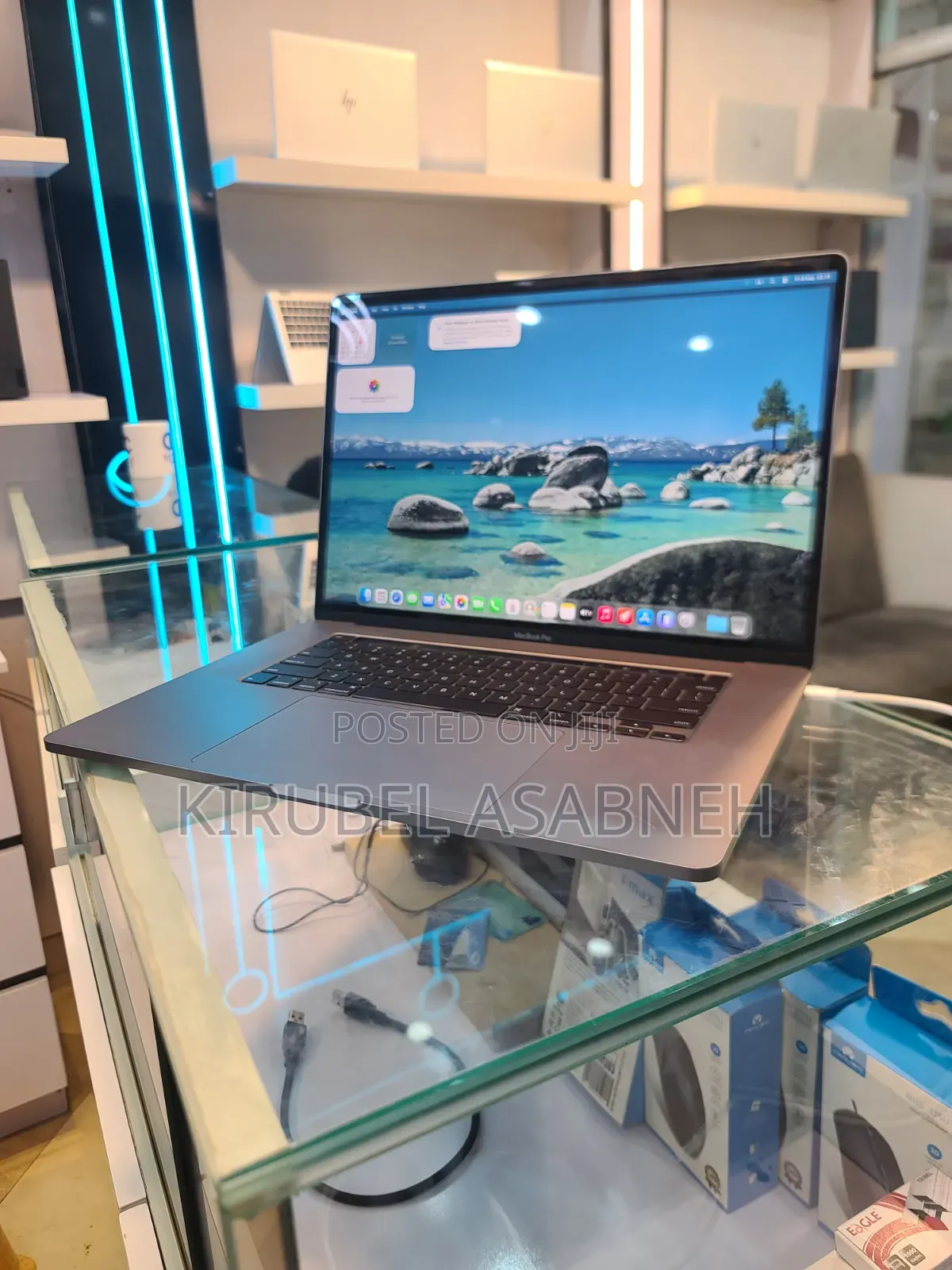 Laptop Apple MacBook Pro 2019 32GB Intel Core i9 SSD 1T