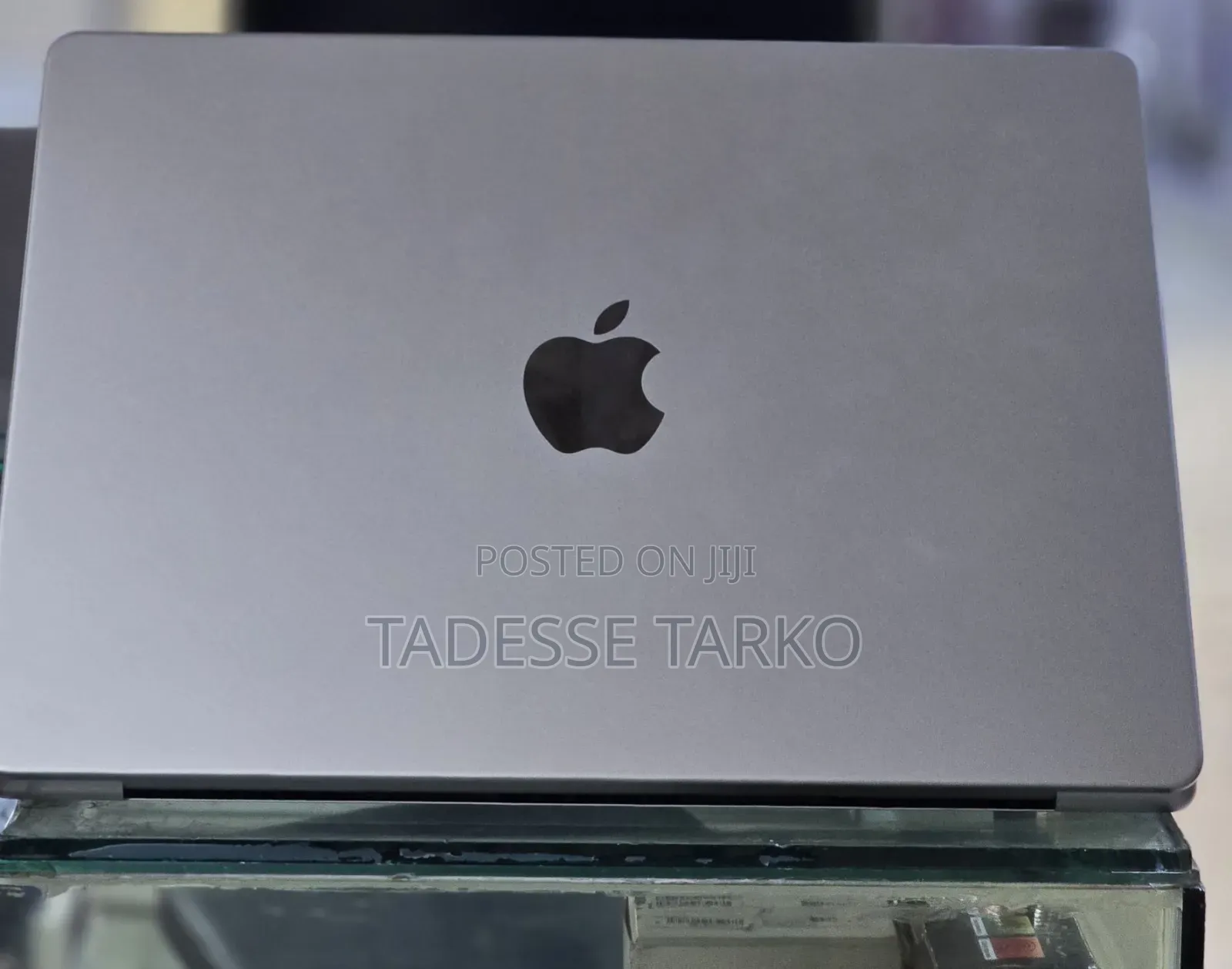 New Laptop Apple MacBook Pro M1 32GB Apple M1 Pro SSD 512GB