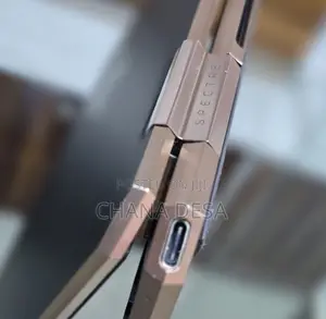 New Laptop HP Spectre 13 16GB Intel Core i7 SSD 1T