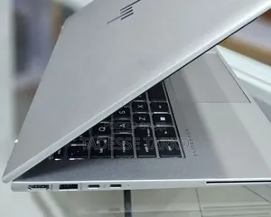New Laptop HP EliteBook 840 G10 16GB Intel Core i5 SSD 512GB