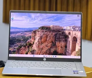 New Laptop HP Pavilion 11 16GB Intel Core i5 SSD 512GB