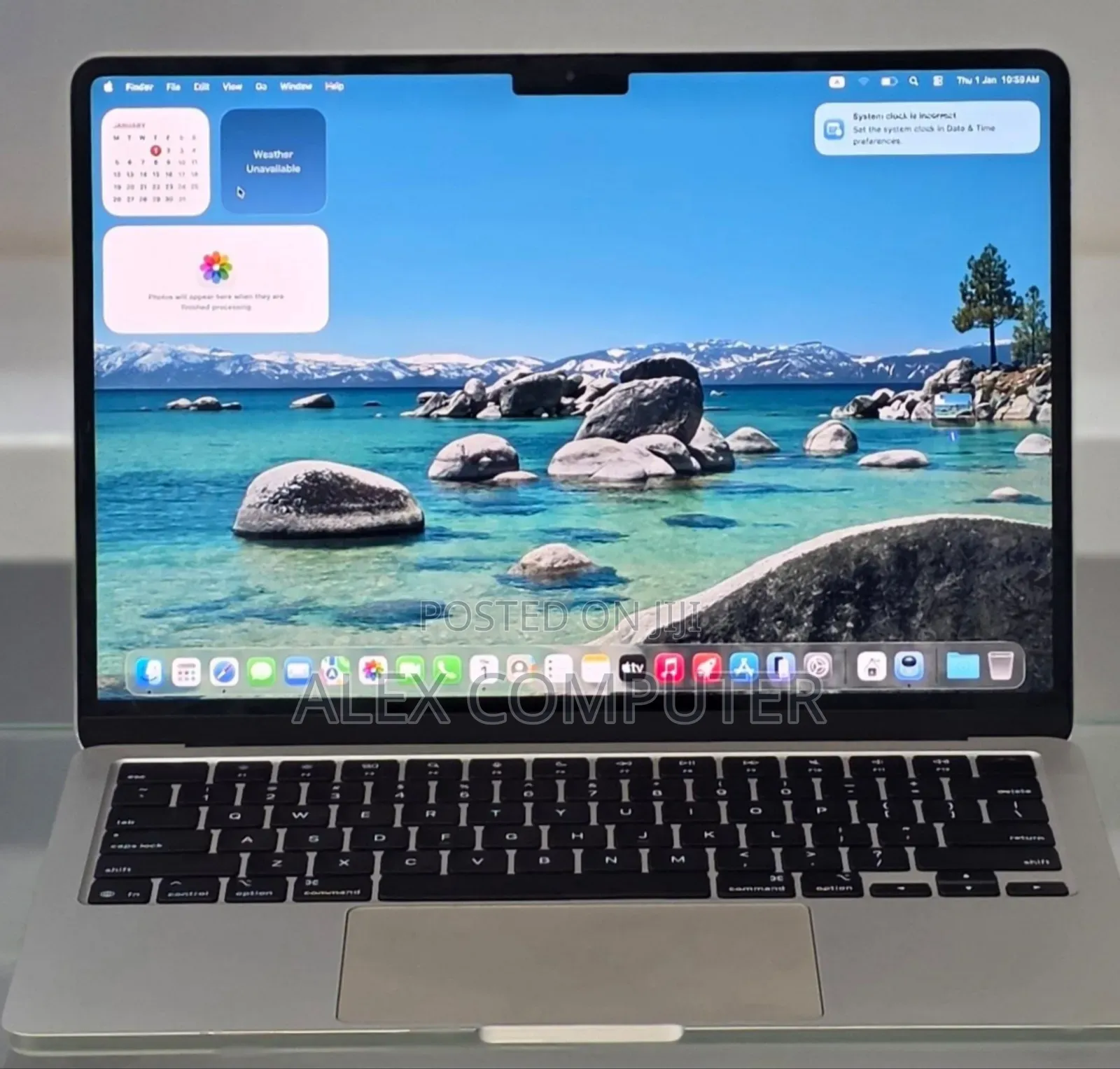New Laptop Apple MacBook Air 2025 M4 13-inch 16GB Apple M4 SSD 256GB