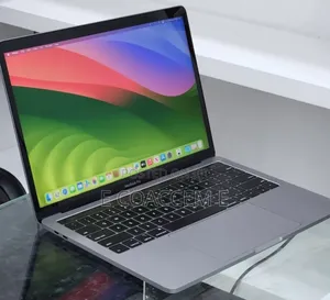 New Laptop Apple MacBook 16GB Intel Core i7 SSD 256GB