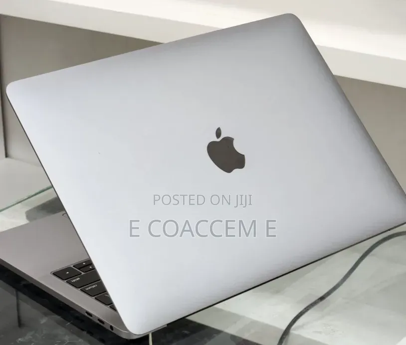 New Laptop Apple MacBook 16GB Intel Core i7 SSD 256GB