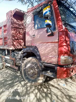 Sinotruck. Dump Truck