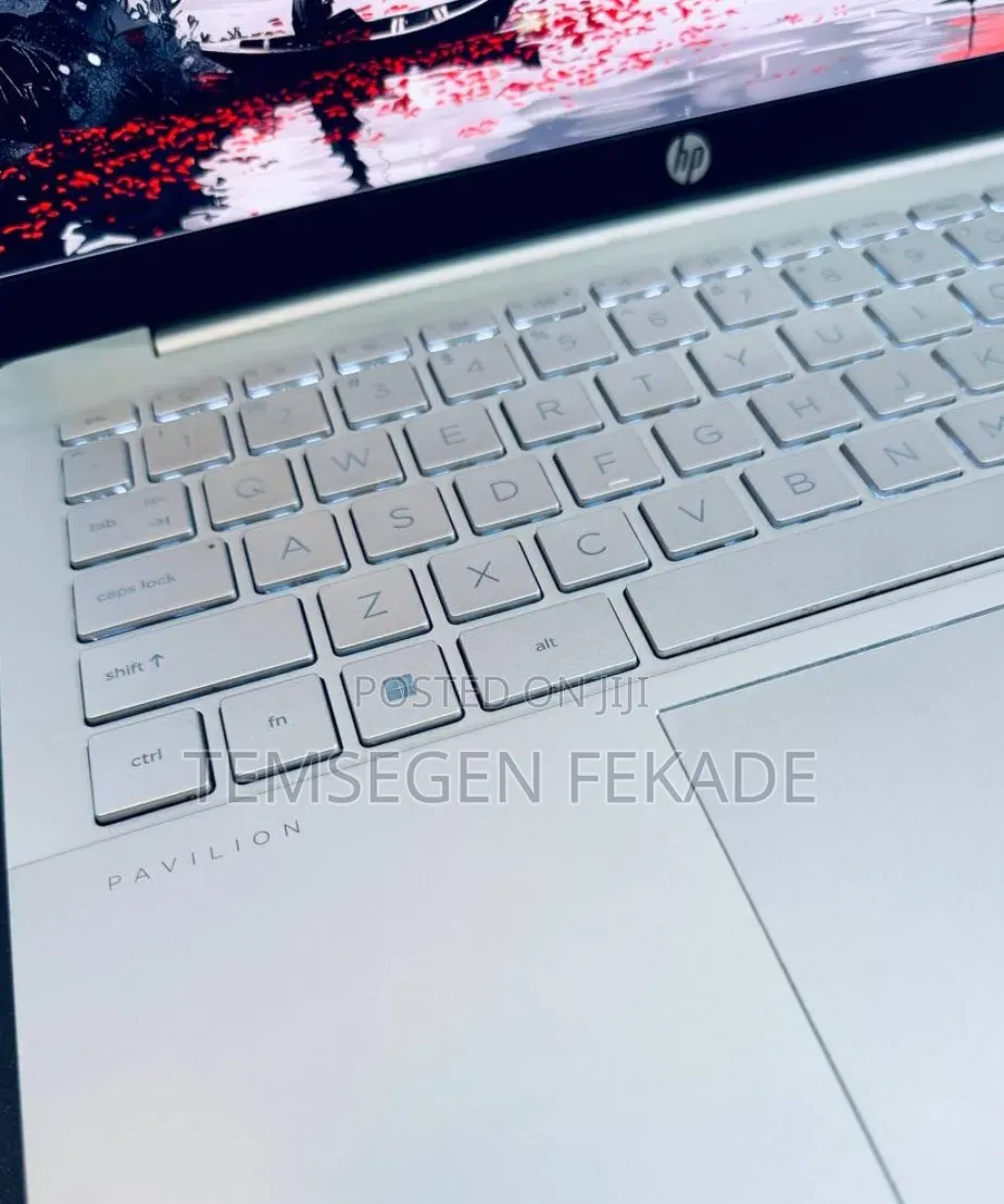 New Laptop HP Pavilion 14 16GB Intel Core i7 SSD 512GB