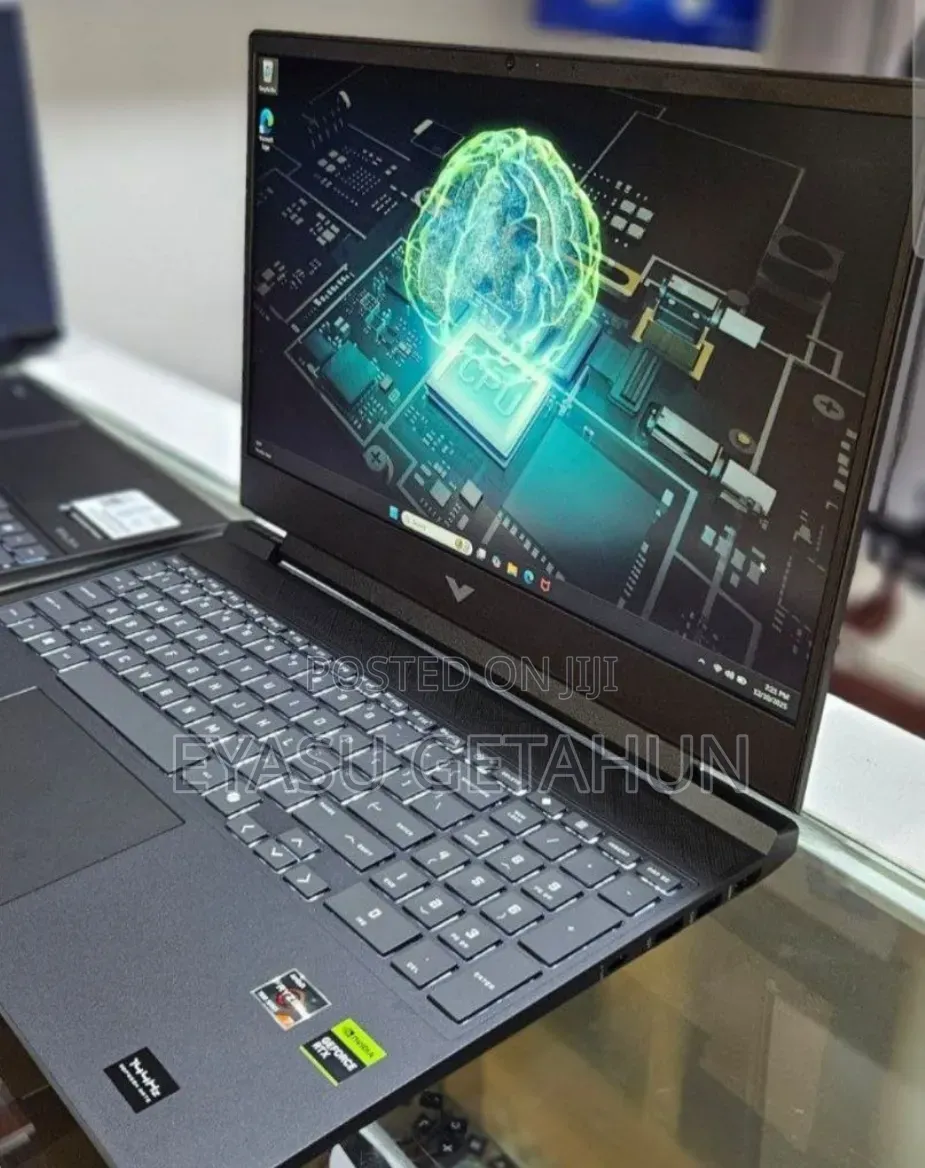 New Laptop HP Victus 16 16GB AMD Ryzen 7 SSD 512GB