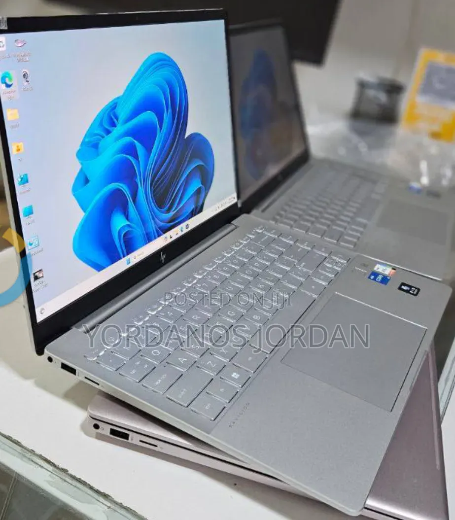 New Laptop HP Pavilion 14 16GB Intel Core i5 SSD 1T