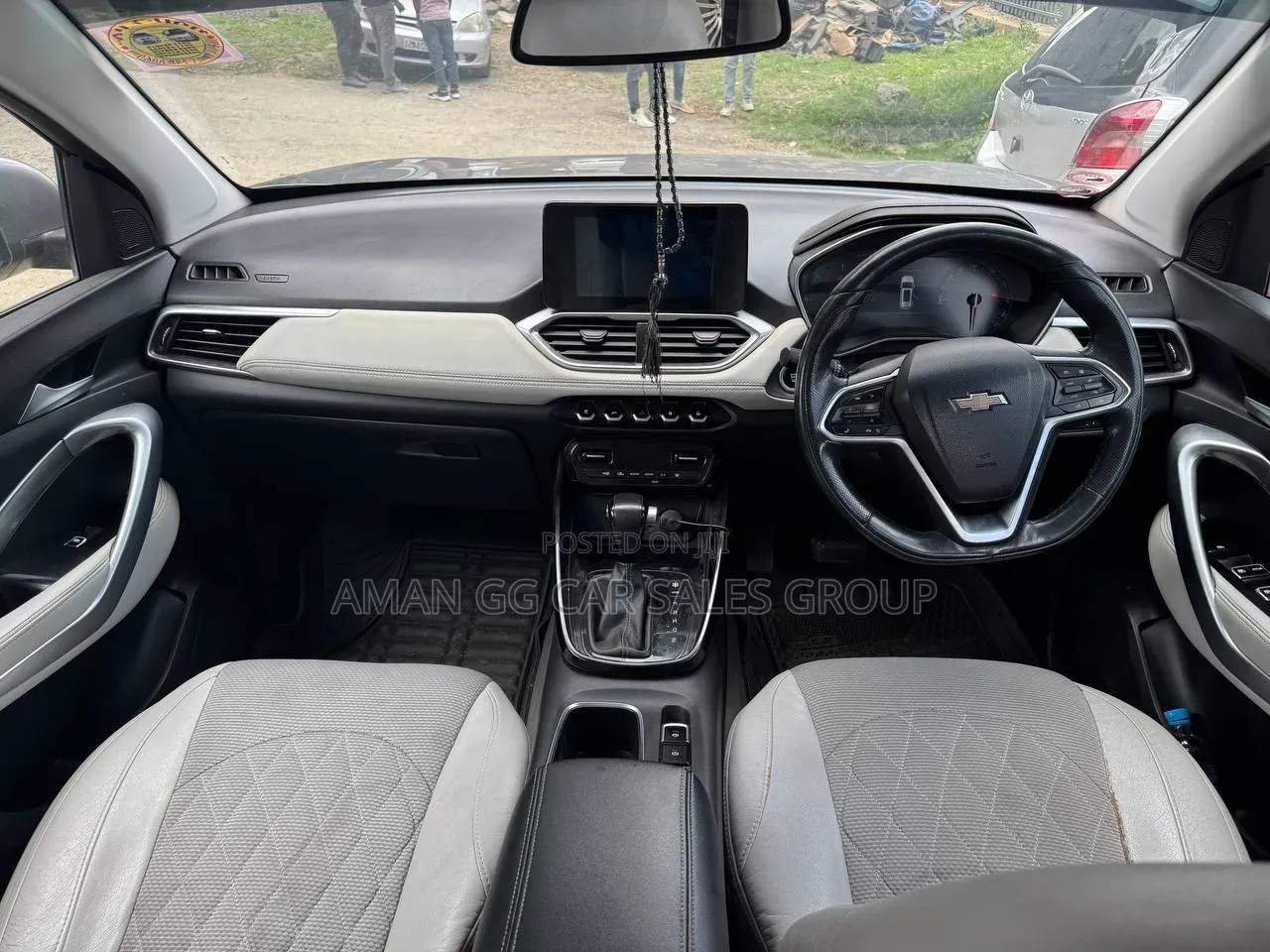 Chevrolet Captiva 2021 Silver