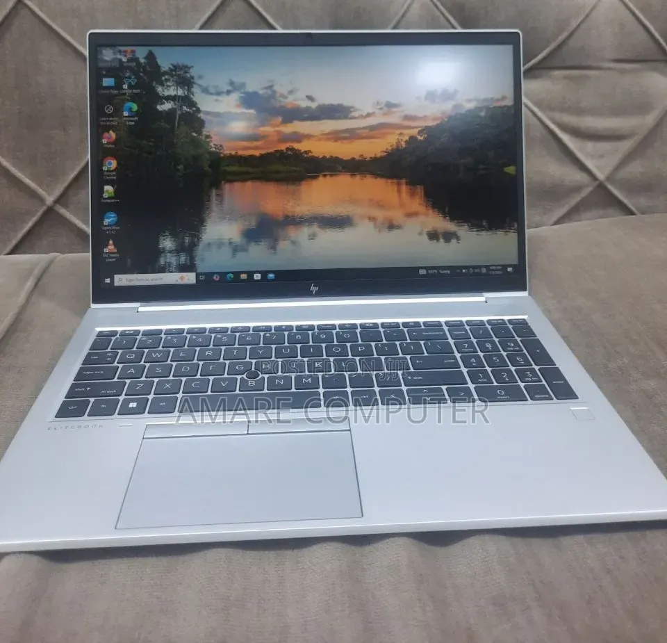 New Laptop HP EliteBook 850 G8 16GB Intel Core i7 SSD 512GB